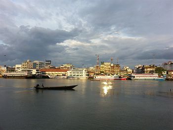 See View Riverside Сурат-Тхані Екстер'єр фото